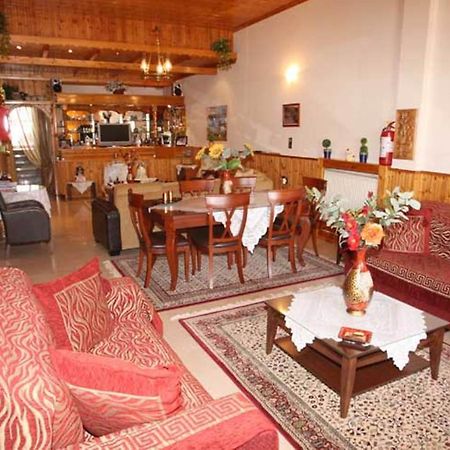 Filoxenia Hotell Konitsa Exteriör bild