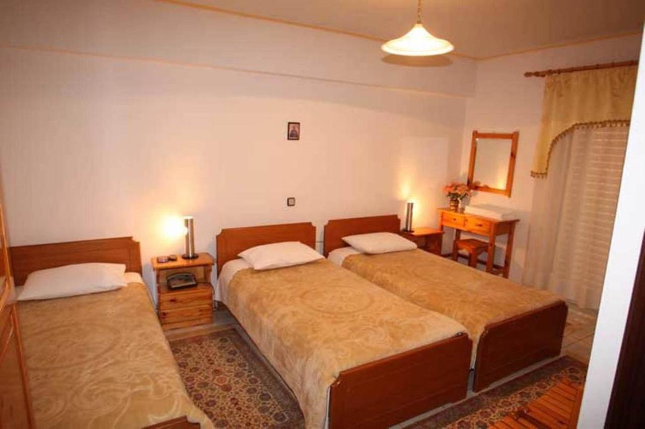 Filoxenia Hotell Konitsa Rum bild